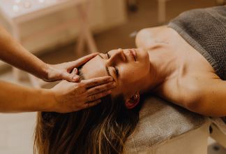 Abhyanga inkl. Mukabhyanga & Ayurveda Hairspa